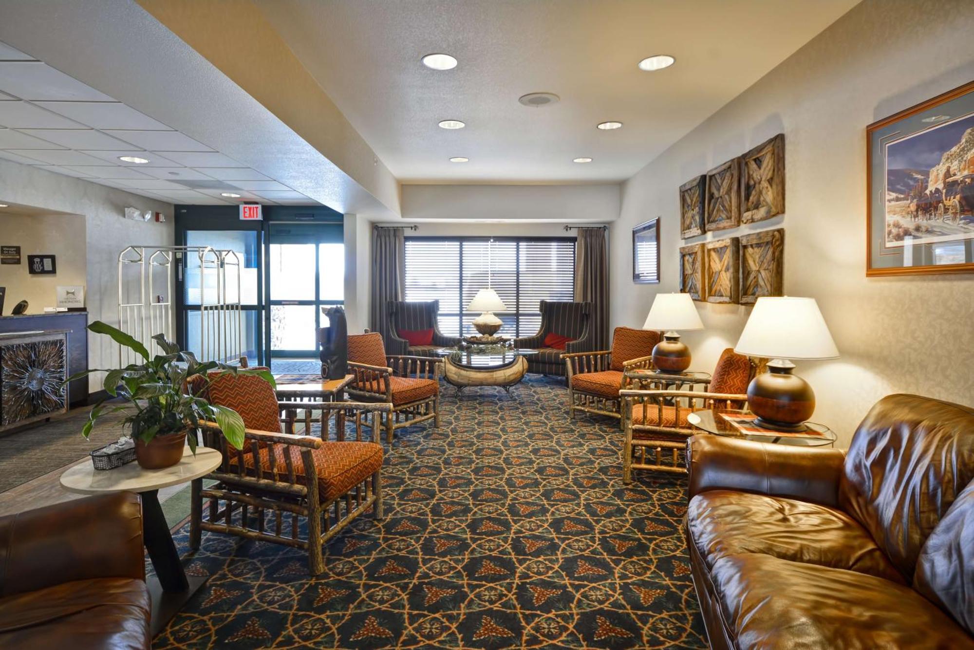 Hampton Inn Бозмен Екстер'єр фото
