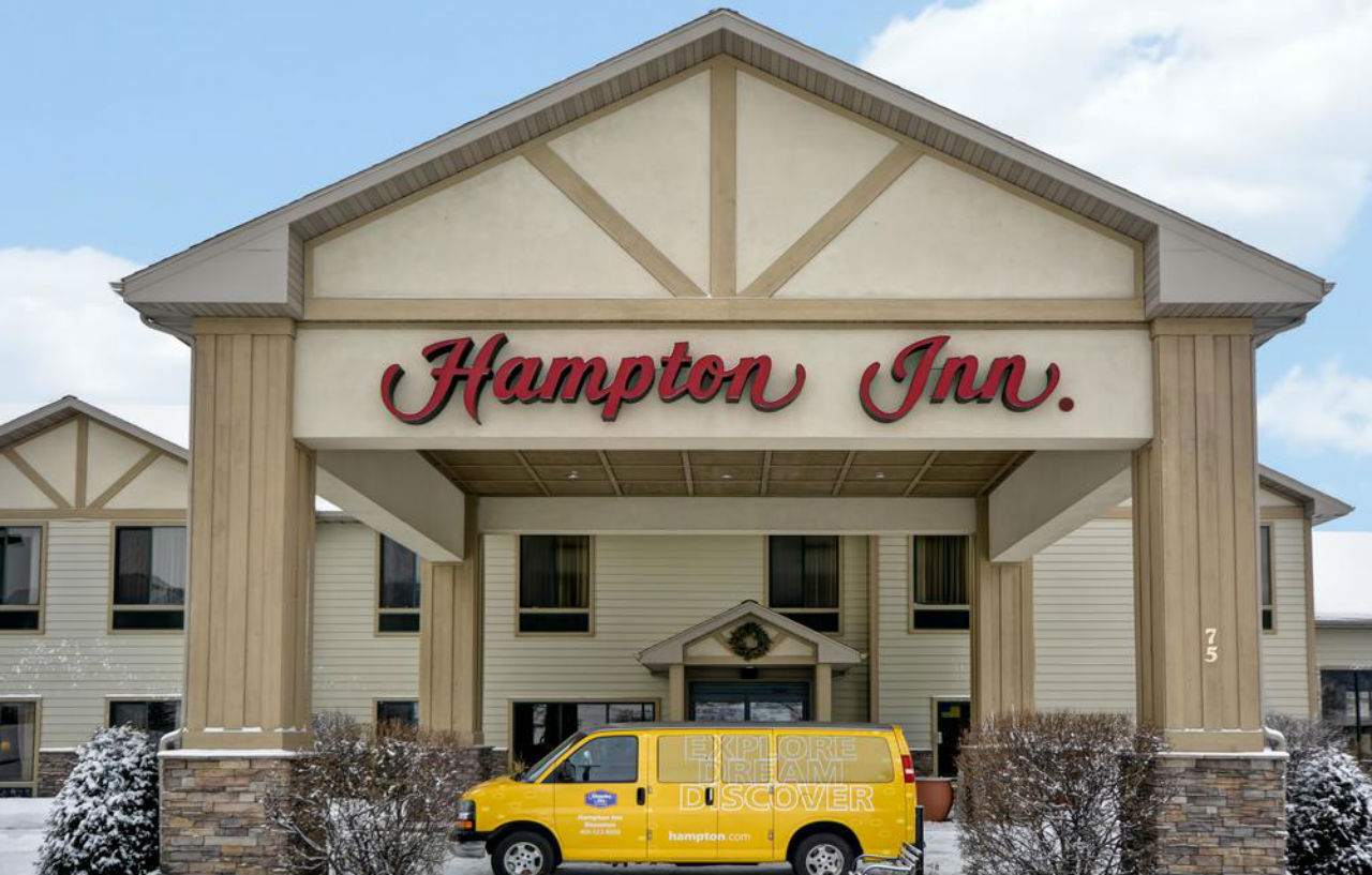 Hampton Inn Бозмен Екстер'єр фото